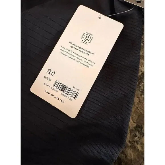 Athleta Women's 1X Black Long Sleeve Turtleneck Top Casual NWT - Picture 9 of 13